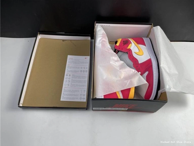 Kicked Out Shoe Store Jordan OGLight Air Red 555088-603 High Fusion 1 0714